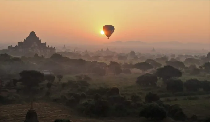 alba a Bagan