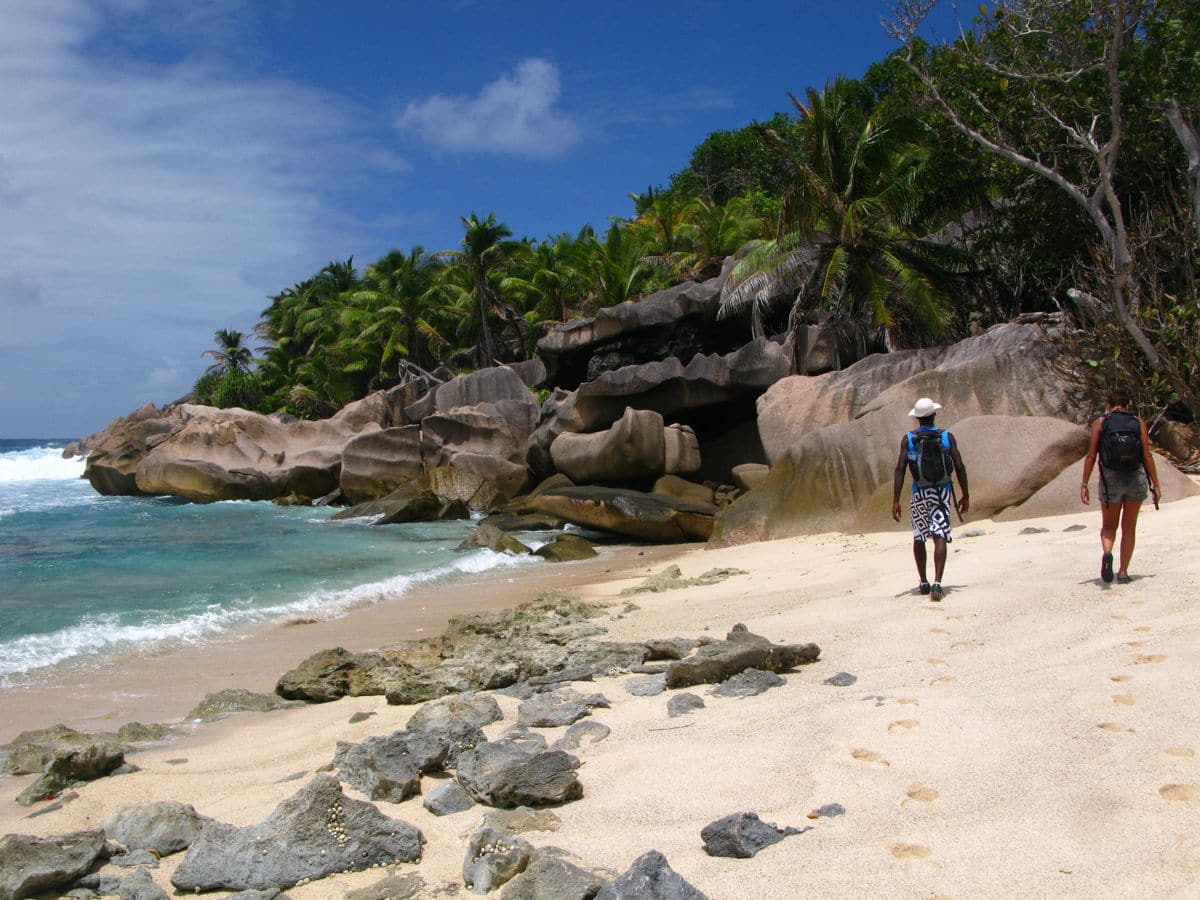 spiaggia di Anse Marron a La Digue,  Seychelles