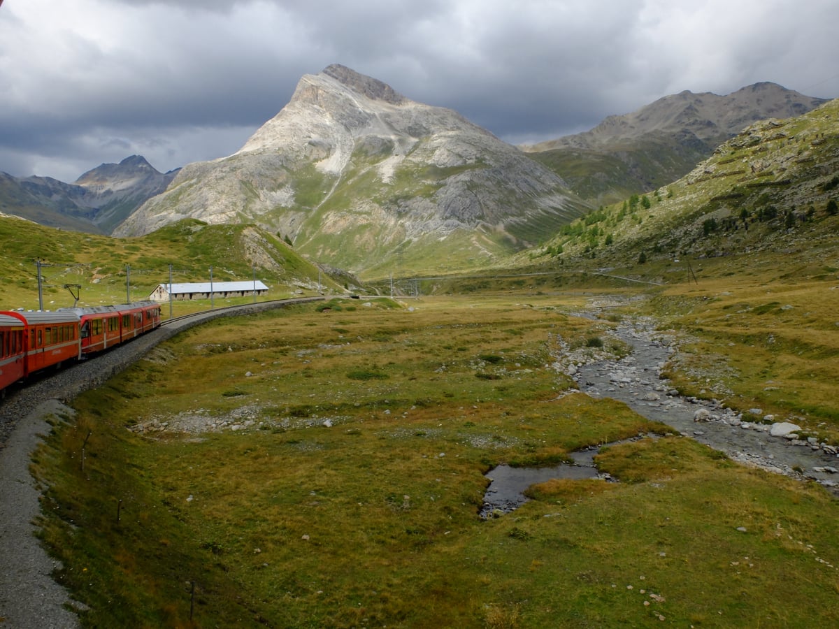 Vista dal Bernina Express - Il trenino rosso del bernina