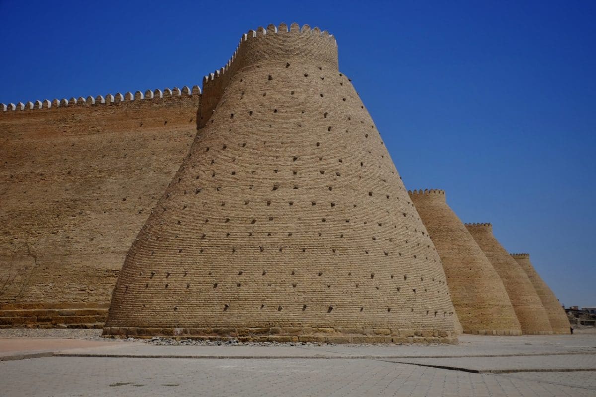 mura dell'Ark, la fortezza di Bukhara in Uzbekistan
