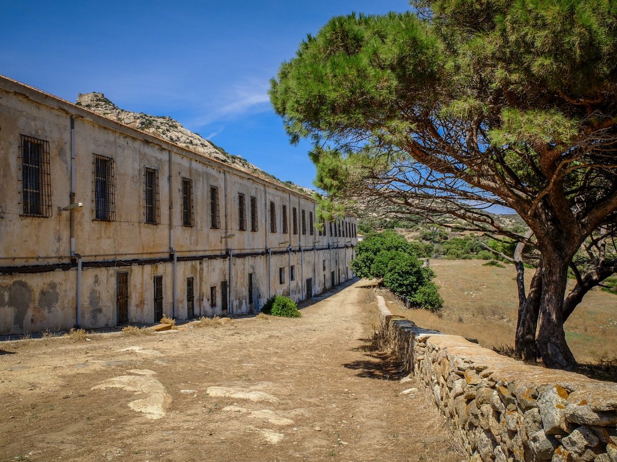 ex carcere di massima sicurezza di Fornelli sull'isola dell'Asinara