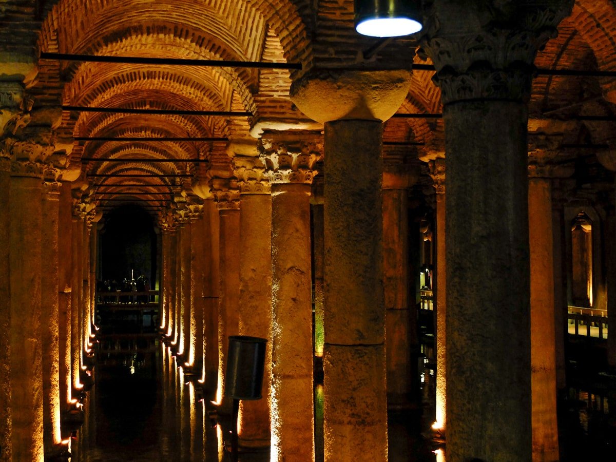 le colonne della Cisterna Basilica di Istanbul