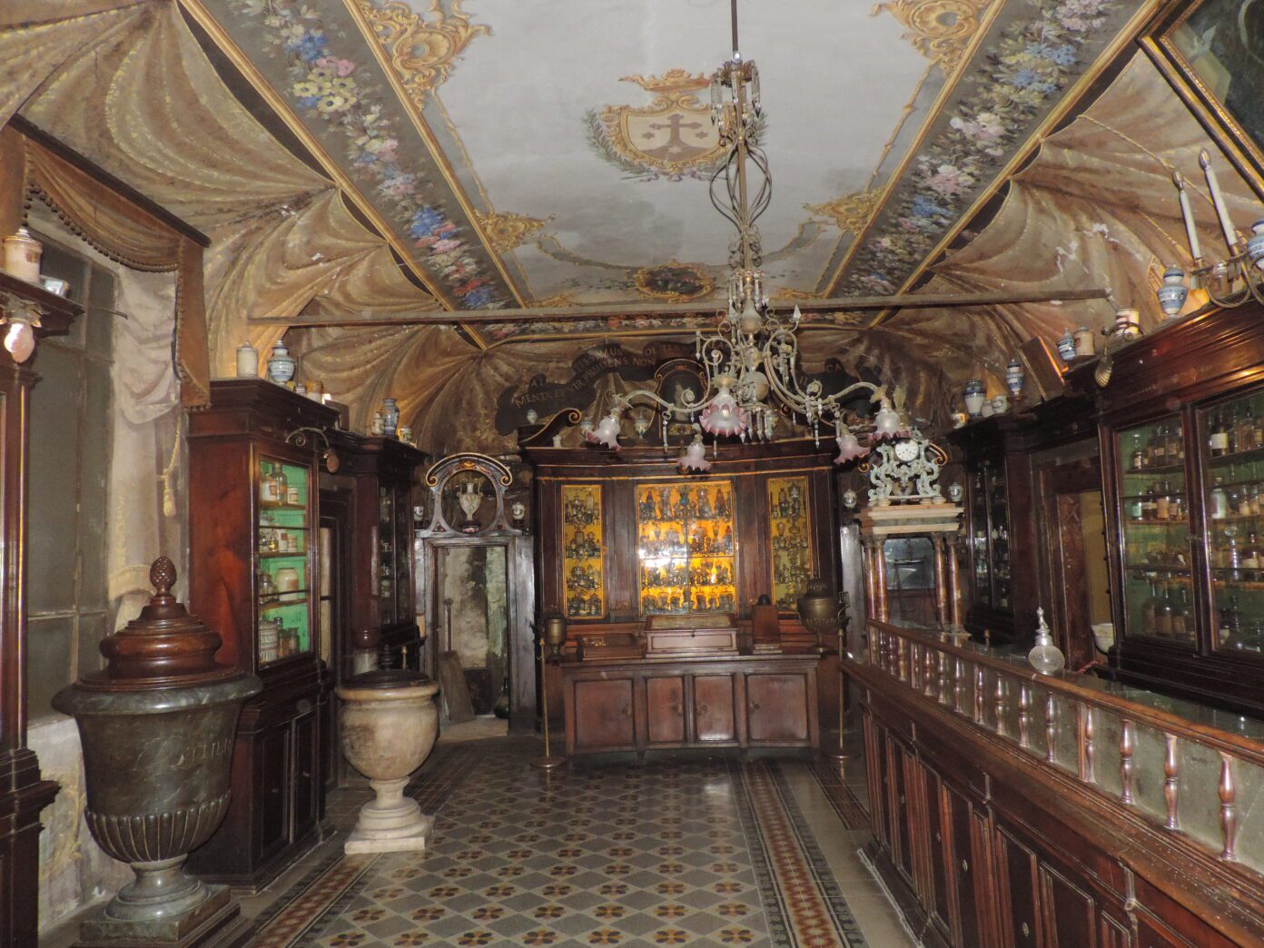 Antica Farmacia della Scala, Roma