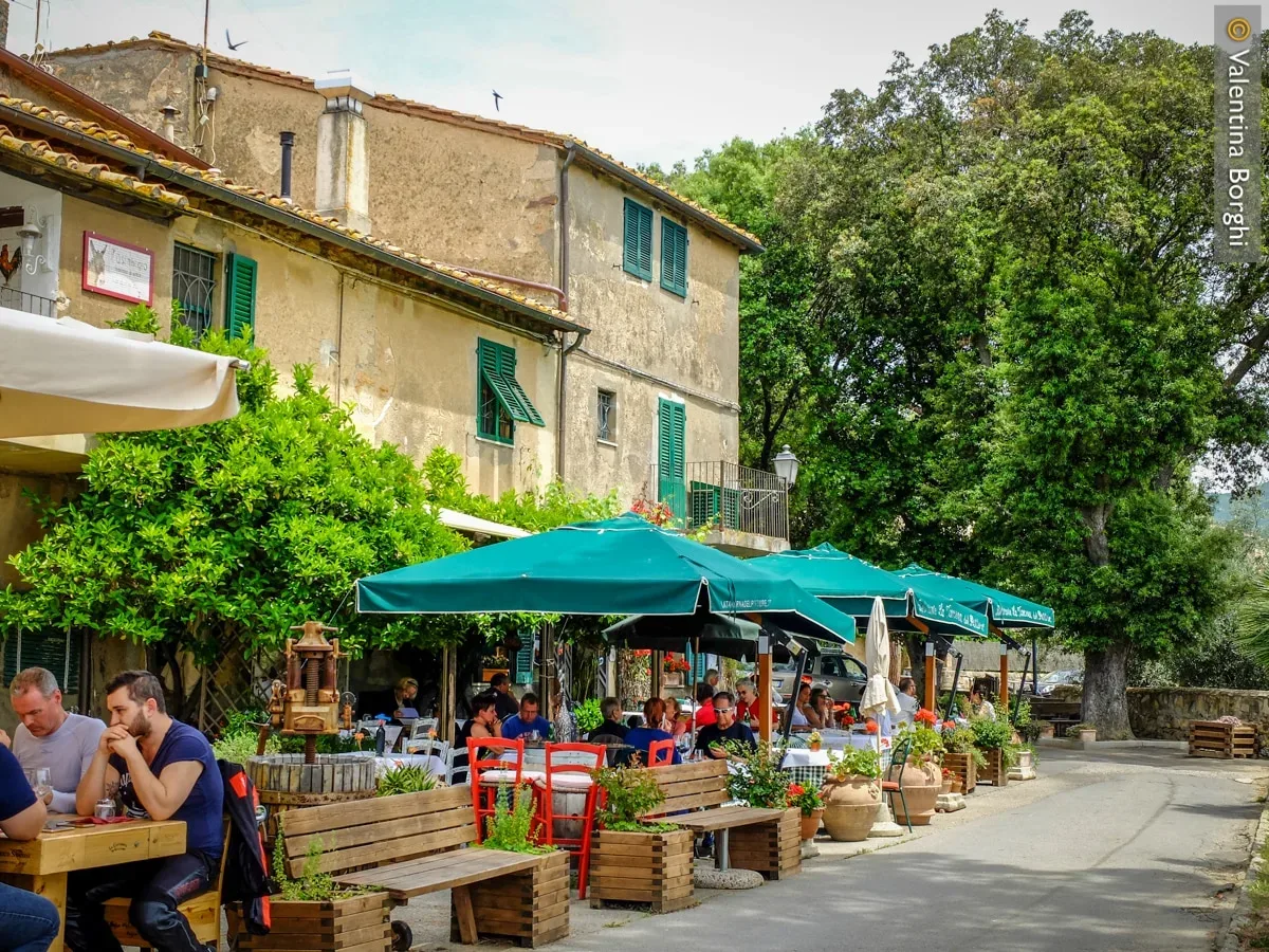 trattoria a Bolgheri, Costa degli Etruschi, Toscana