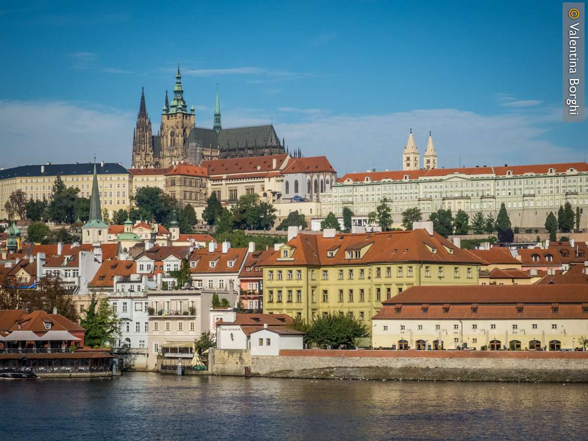 Castello di Praga visto dal fiume