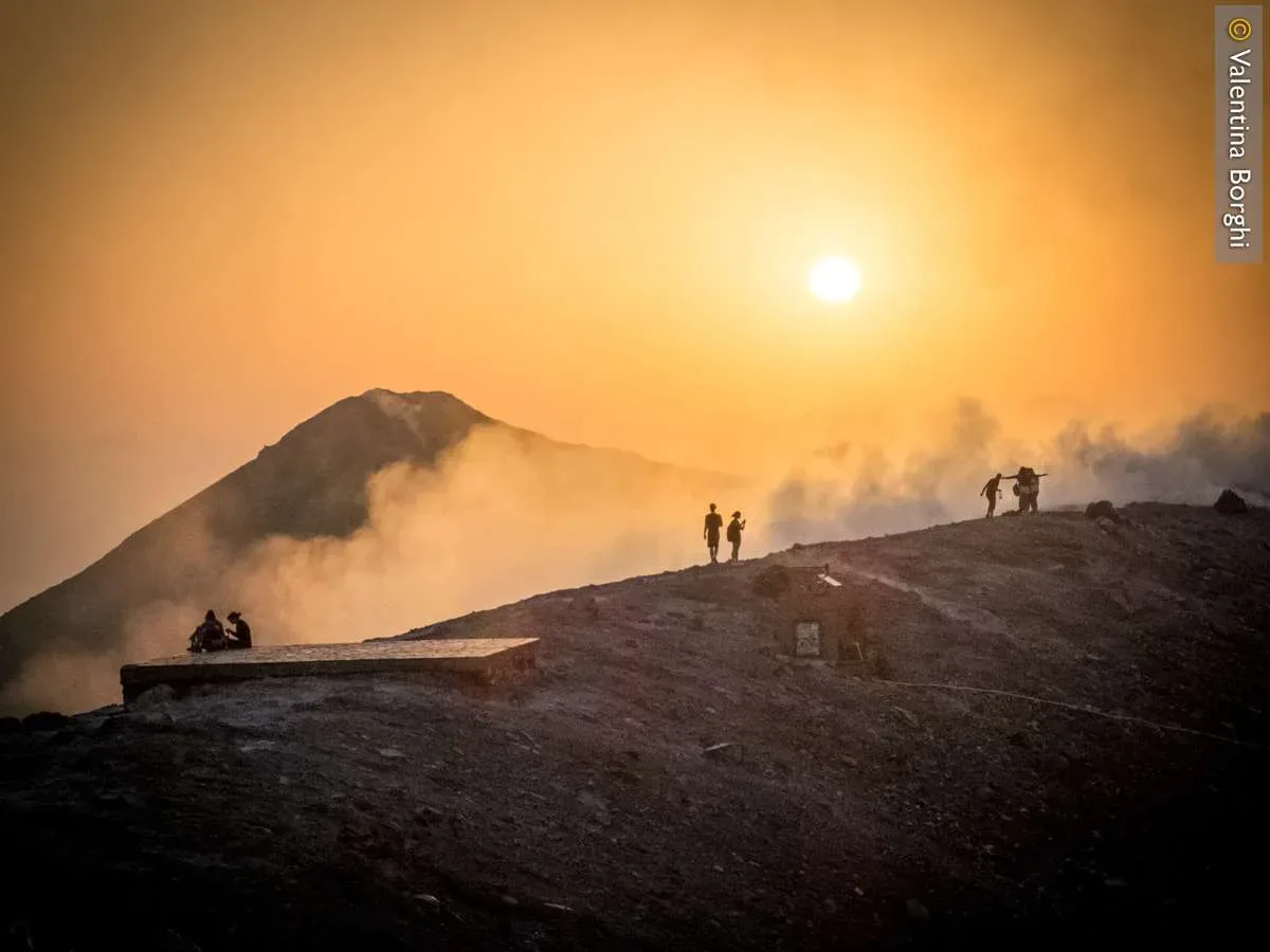Vulcano all'alba - Eolie