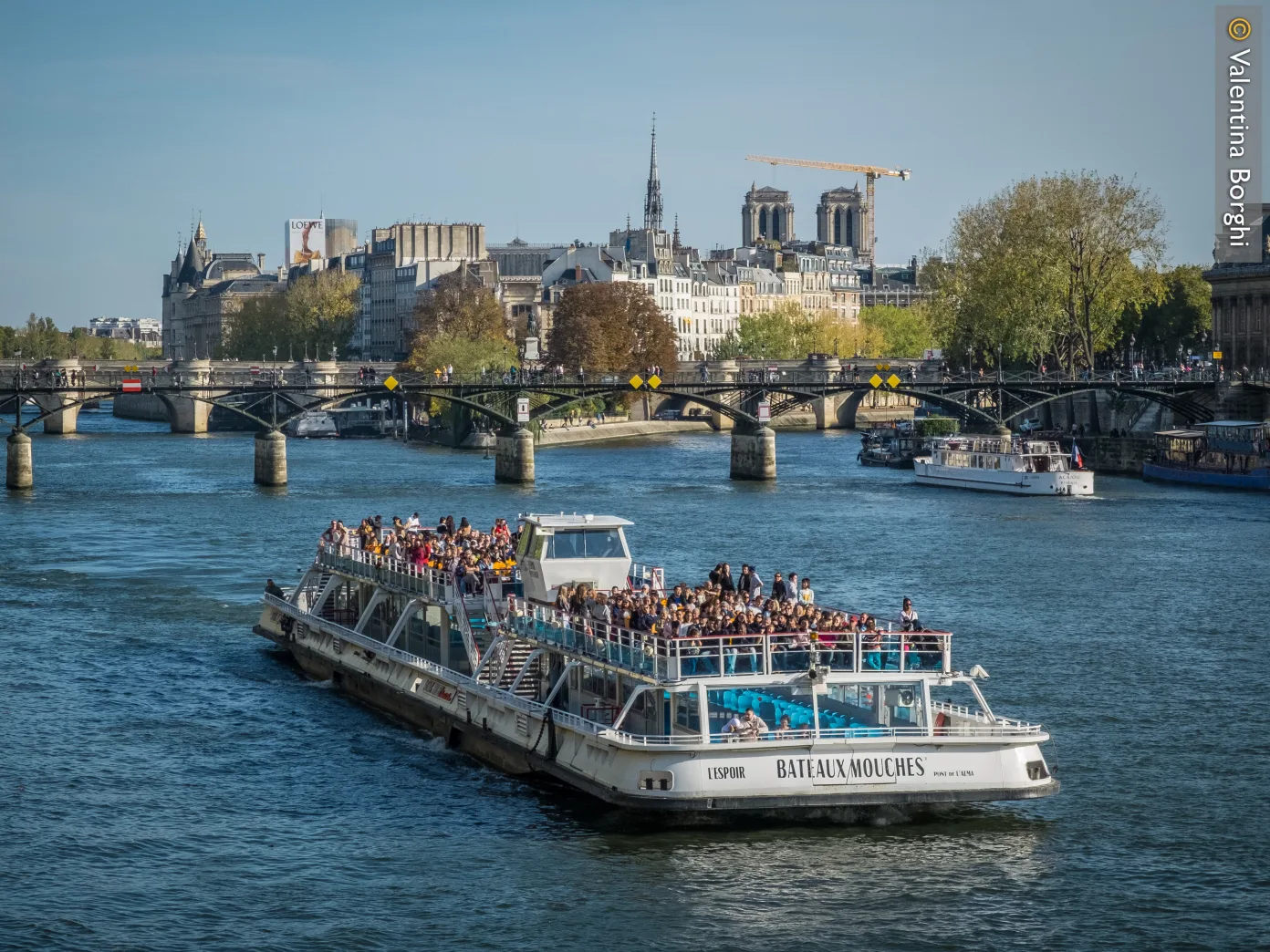 barca sulla Senna, Parigi
