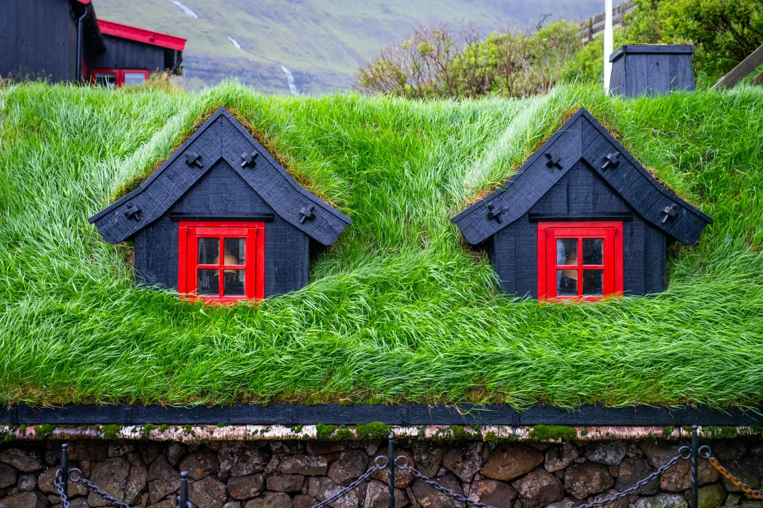 tetti d'erba alle Faroe
