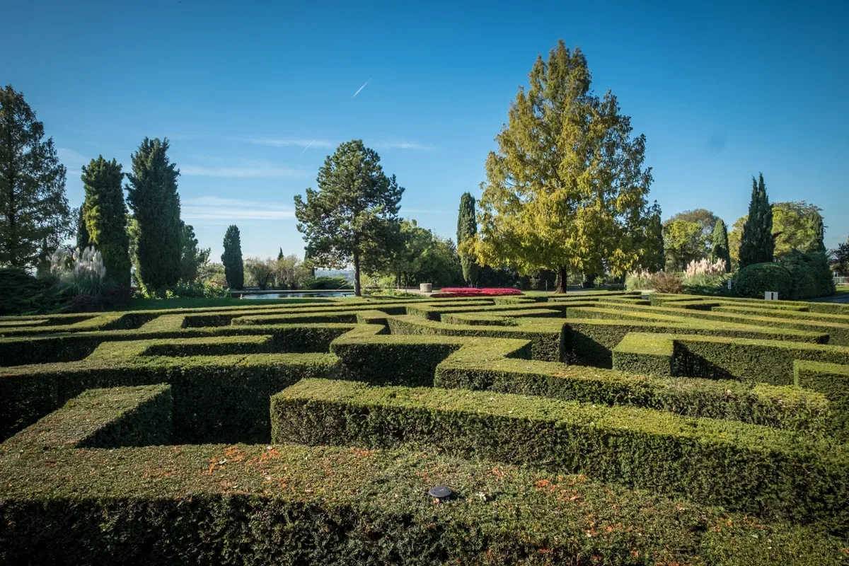 Labirinto al Parco Sigurtà - lago di Garda