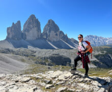 Io con dietro le Tre Cime di Lavaredo, Dolomiti