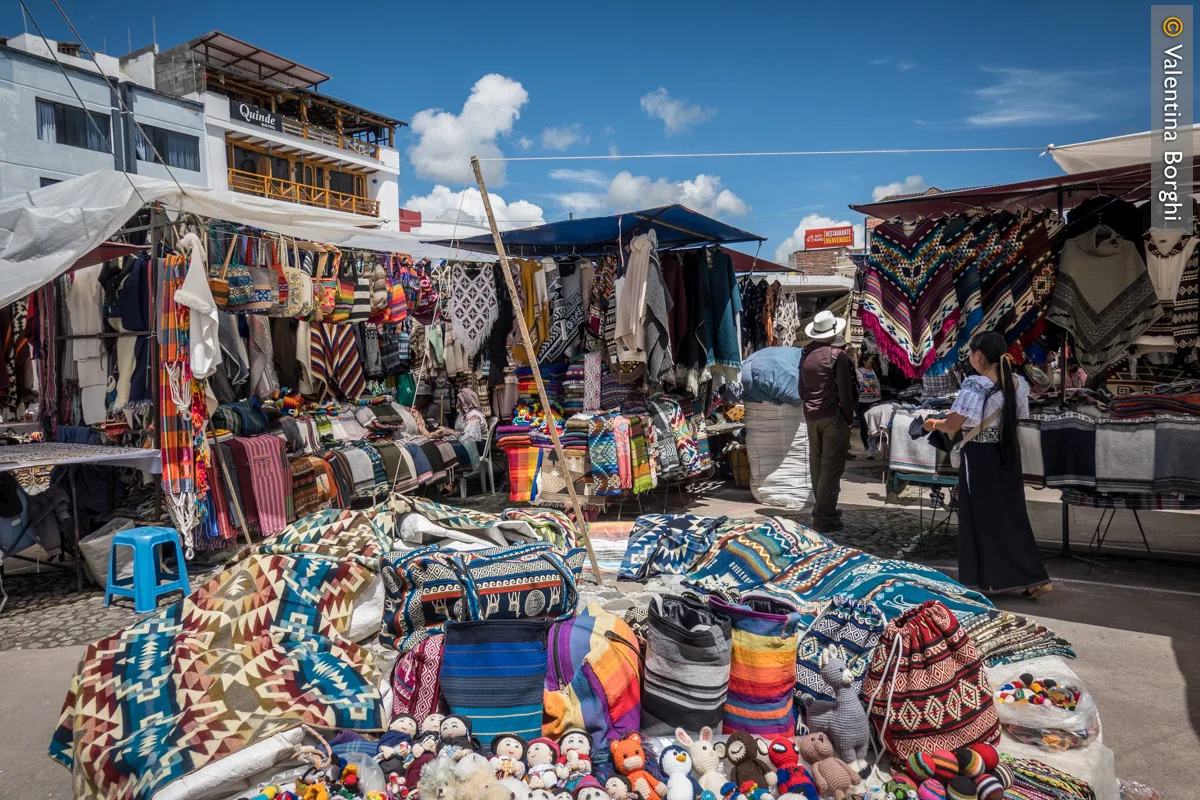 mercato di Otavalo, Ecuador