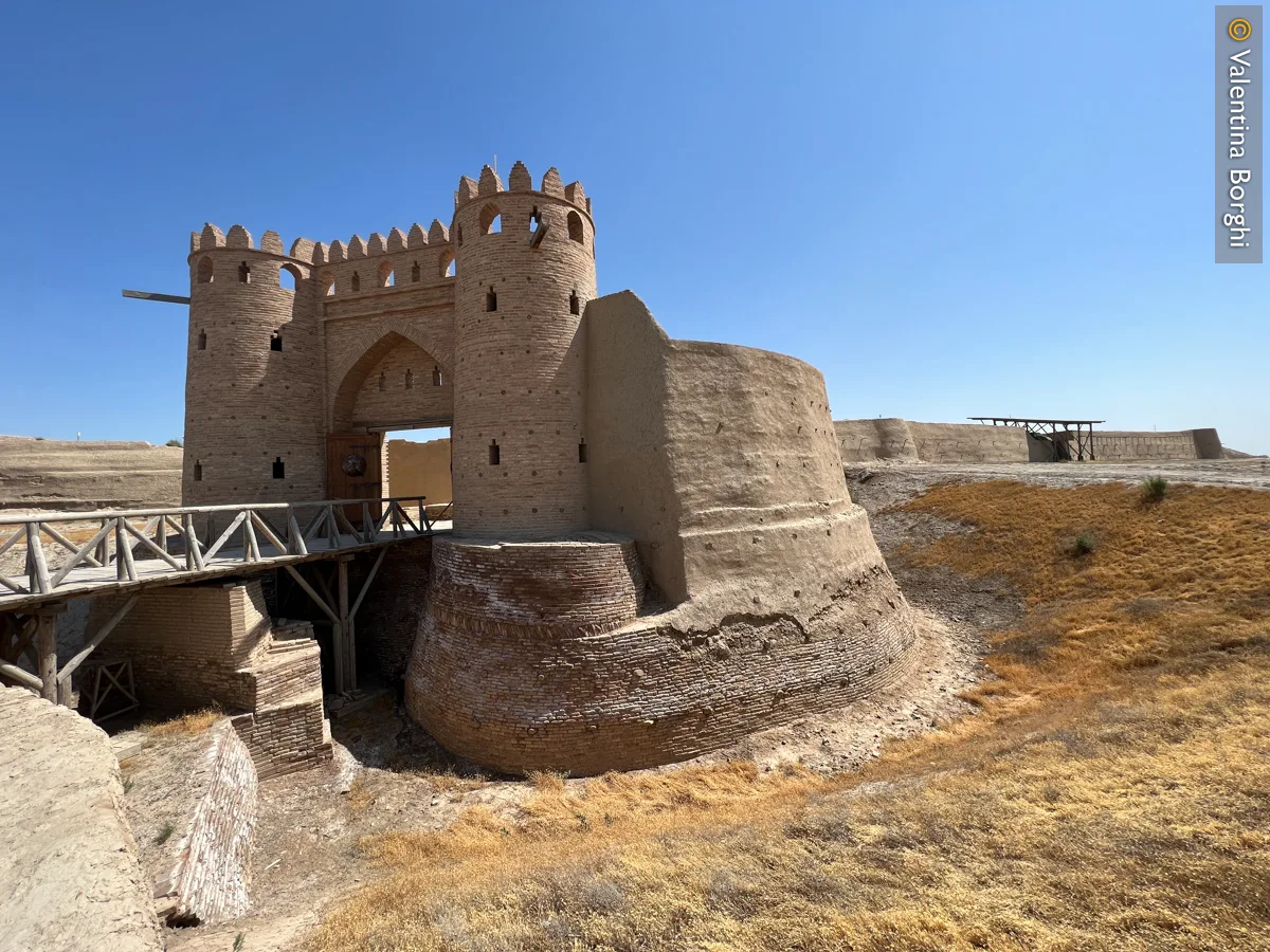 Porta di Otrar, Kazakistan