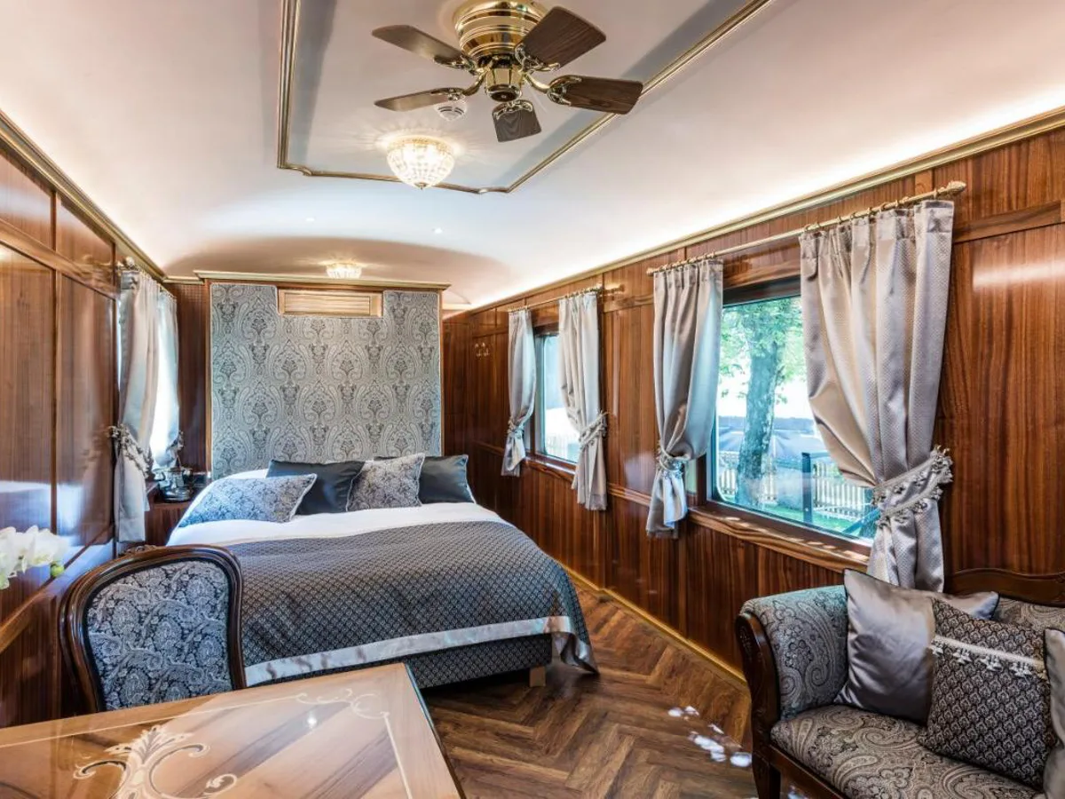 interni dell'Orient Express Lener