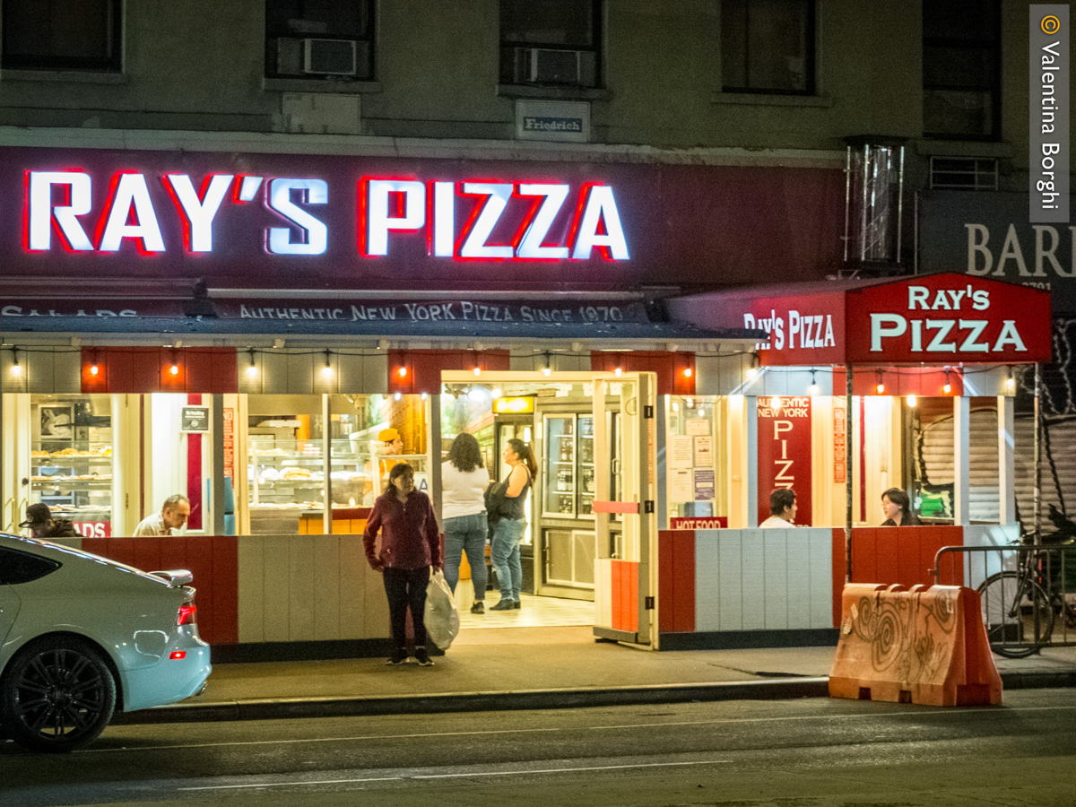 Ray's Pizza a New York