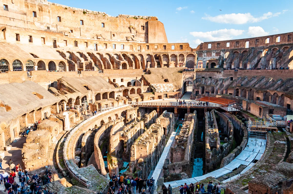 Vista interna del Colosseo, Roma