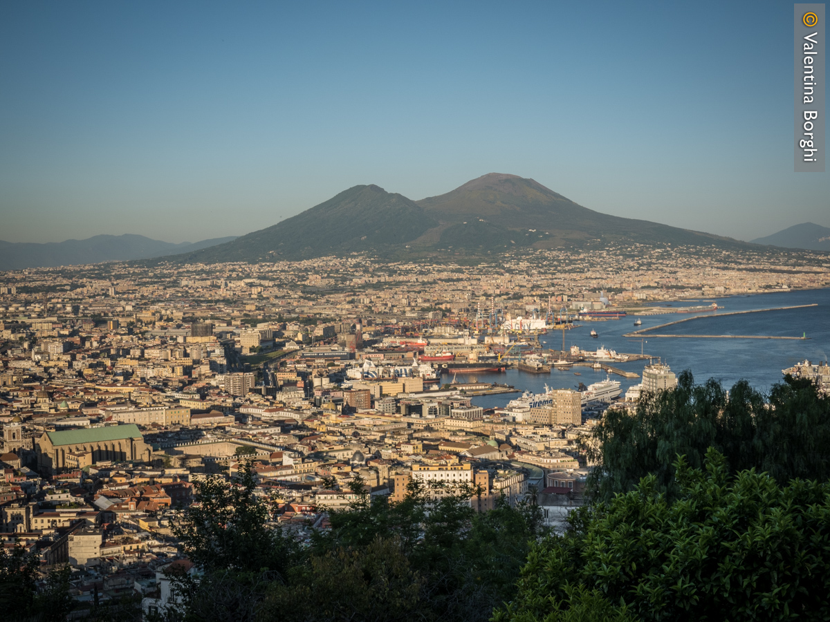 vista del Vesuvio da San Telmo, Napoli