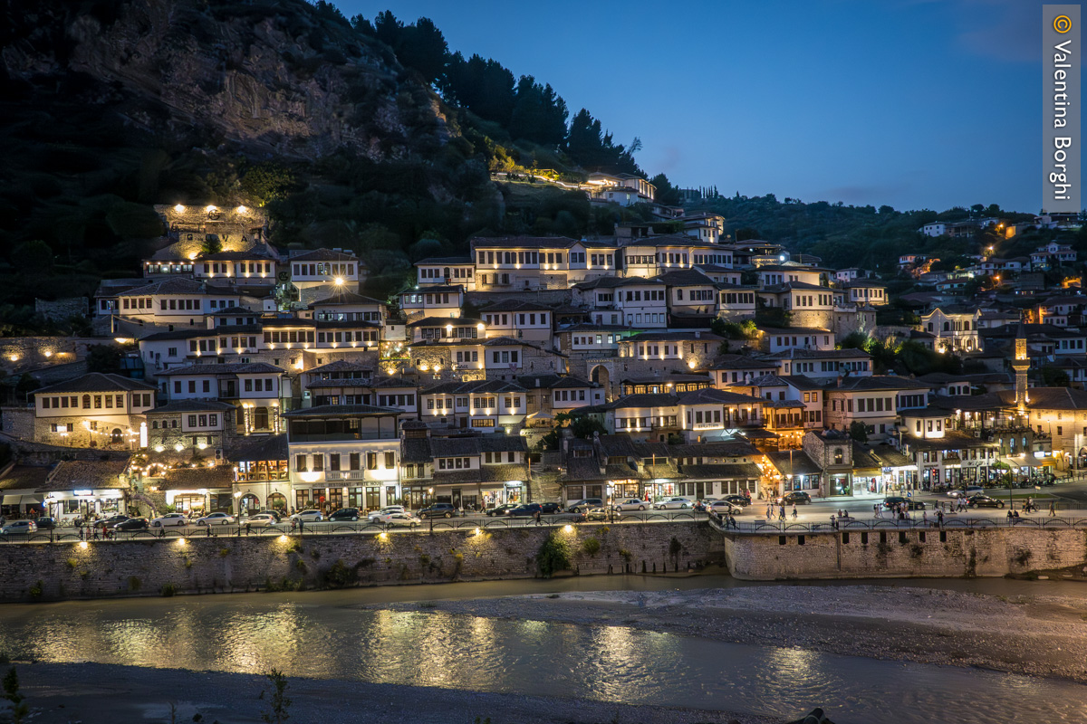 Berat di sera, Albania