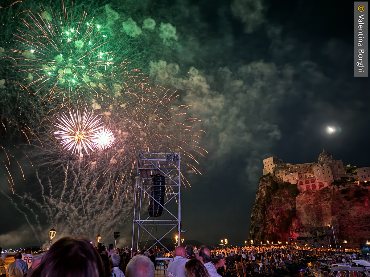 Fuochi d'artificio per S.Anna, Ischia