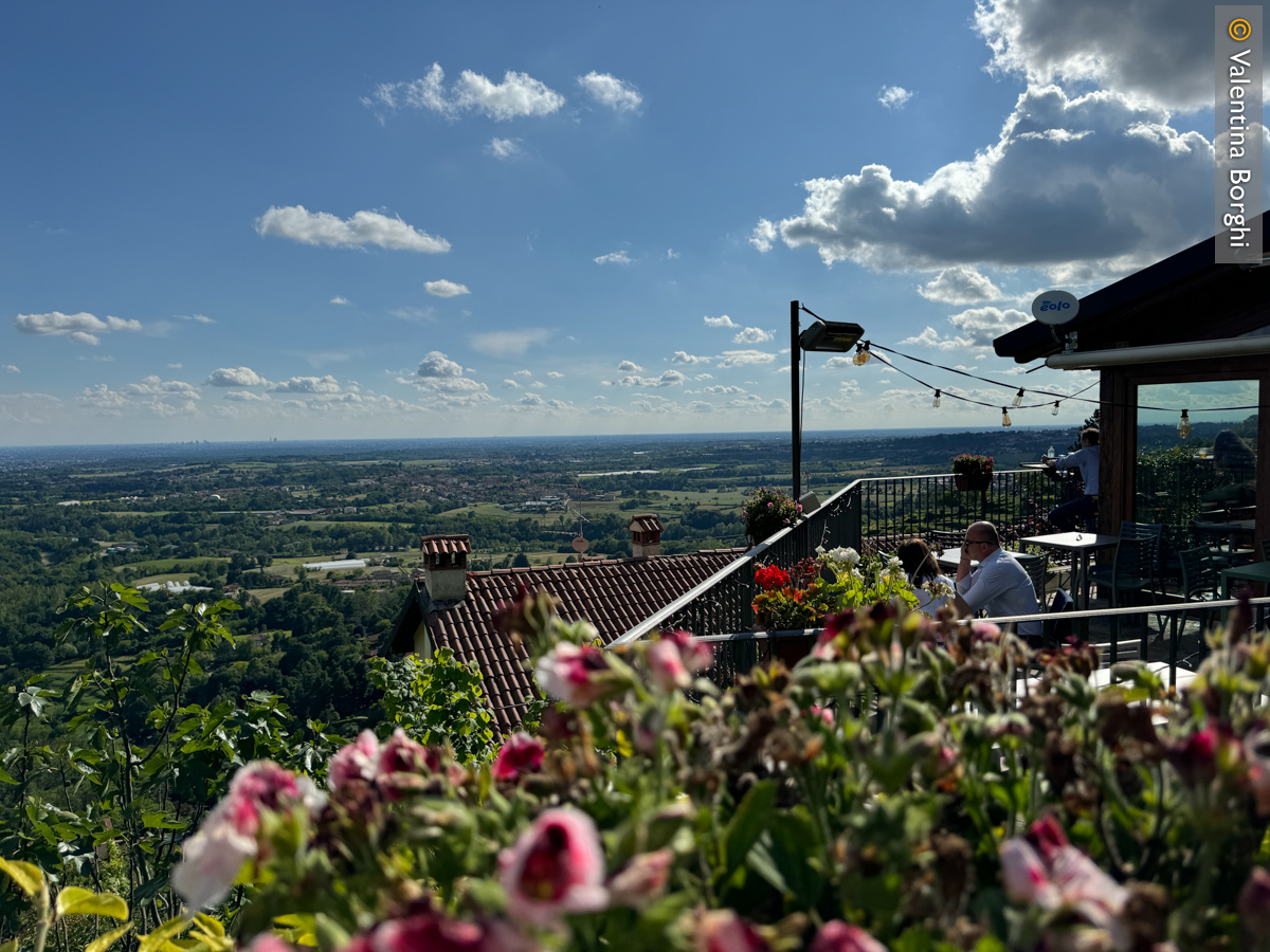 Terrazza a Montevecchia, Lombardia