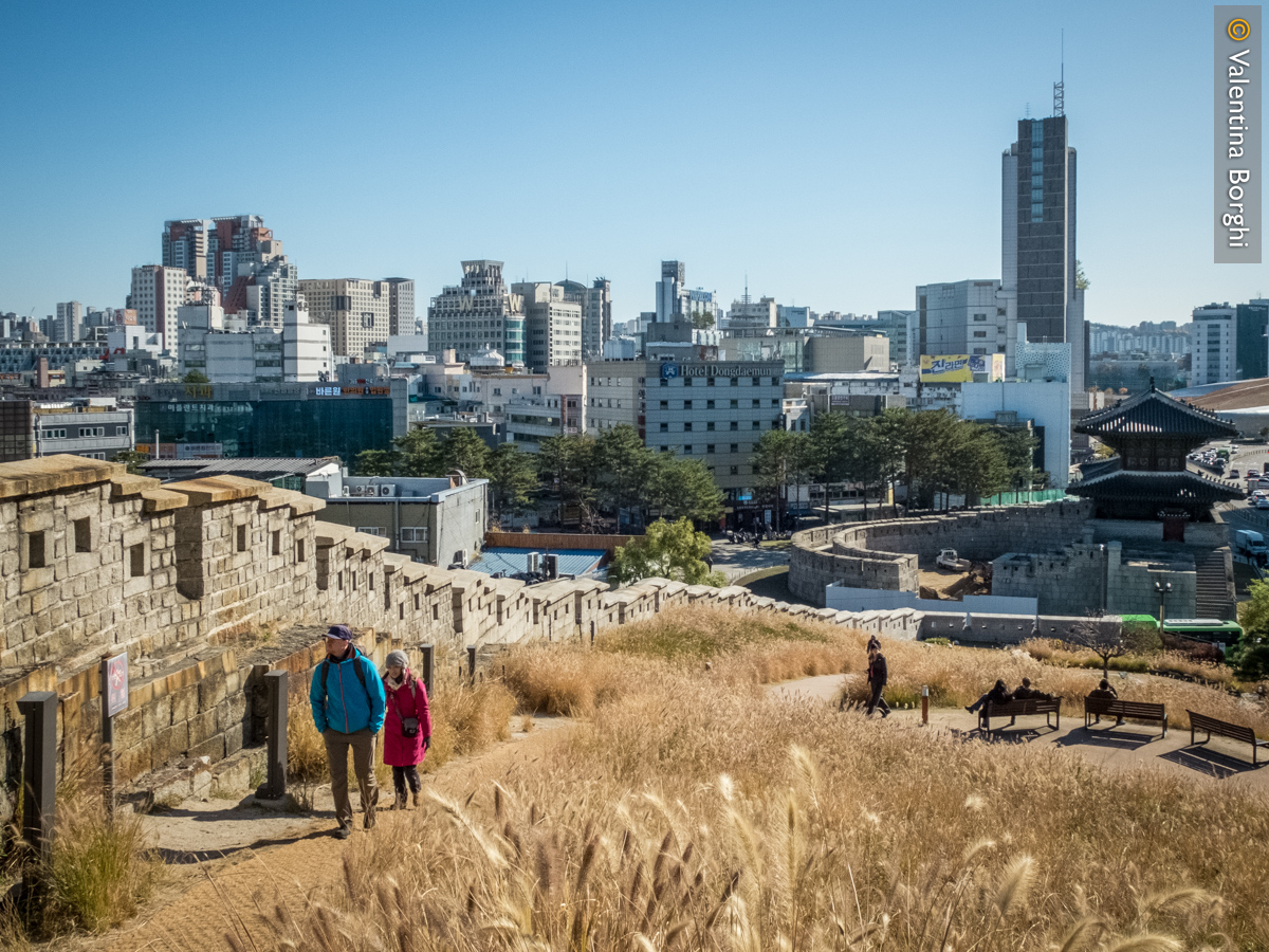 Naksan Fortress Wall Trail, Seoul