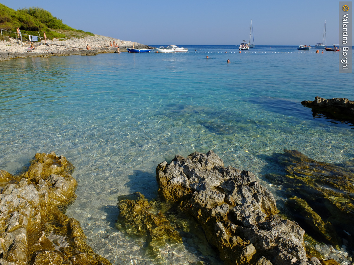 spiaggia sulle isole Pakleni, Croazia