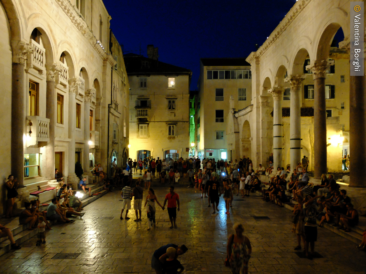 Spalato by night