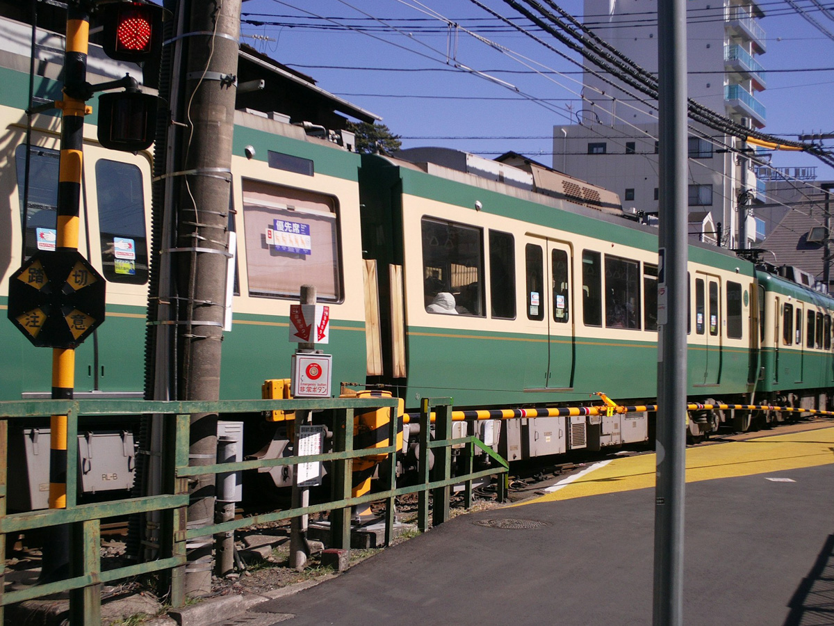 treno locale giapponese
